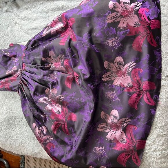 ⬇️REDUCED!! ADRIANNA PAPELL | Purple Floral Gown Women's Size 12 - Picture 5 of 16